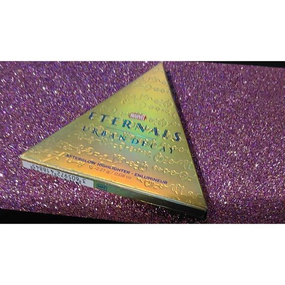 NIB~Urban Decay X Marvel ETERNALS Highlighter in Enlumineur - Picture 2 of 3